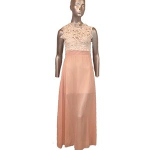 White lace chiffon dress